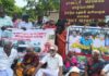 36 ஆண்டுகால இடப்பெயர்வு: யாழ் செயலகத்தின் முன் மயிலிட்டி மக்கள் நீதிகோரிப் போராட்டம்!