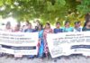 மக்களின் பூர்வீக நிலங்களை உடனடியாக ஒப்படைக்கக் கோரி மன்னாரில் கவனயீர்ப்புப் போராட்டம்!