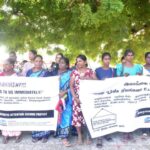 மக்களின் பூர்வீக நிலங்களை உடனடியாக ஒப்படைக்கக் கோரி மன்னாரில் கவனயீர்ப்புப் போராட்டம்!