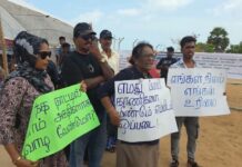 யாழ். பலாலிச் சந்தியில் காணி விடுவிப்பை வலியுறுத்தி 8 ஆவது வாரமாகப் போராட்டம்!